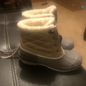 Khombu duck boots